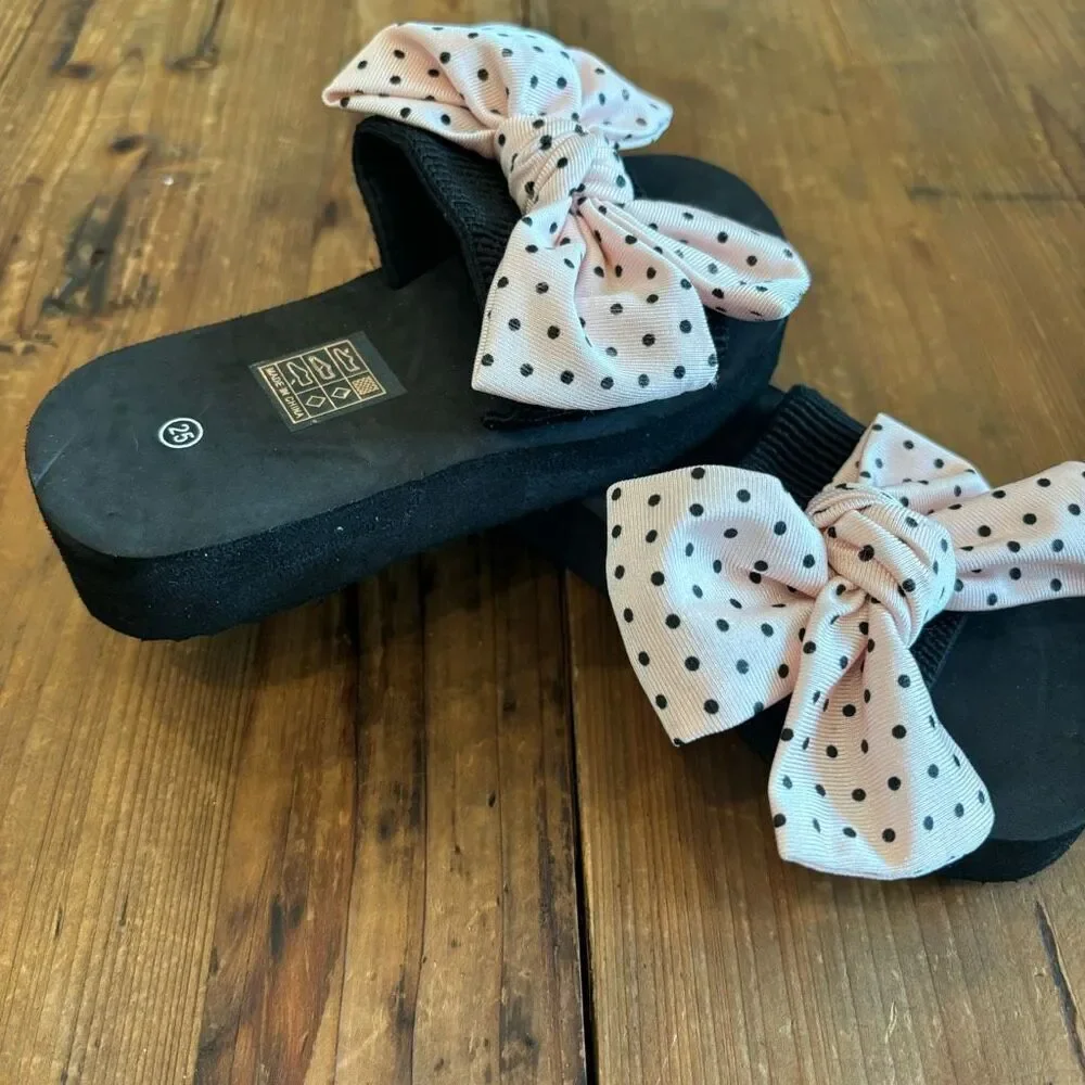 Girls Pink Polka Dot Bow Slide Sandals Size 9